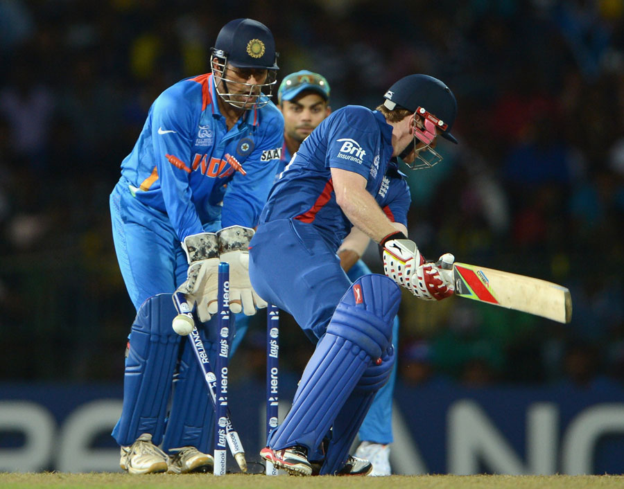 Eoin Morgan loses his middle stump