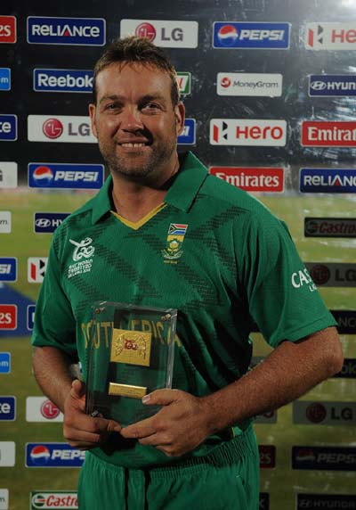 Jacques Kallis was named Man of the Match for his 4 for 15, South Africa v Zimbabwe