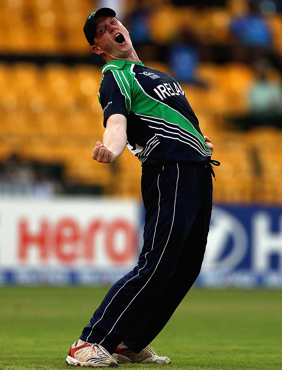 Kevin O'Brien lets out a scream, Australia v Ireland, World Twenty20 2012