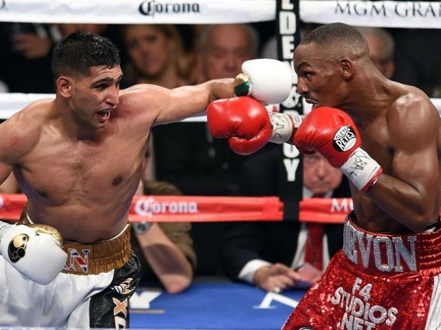 Amir Khan v Devon Alexander Photos