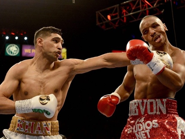 Amir Khan v Devon Alexander Photos