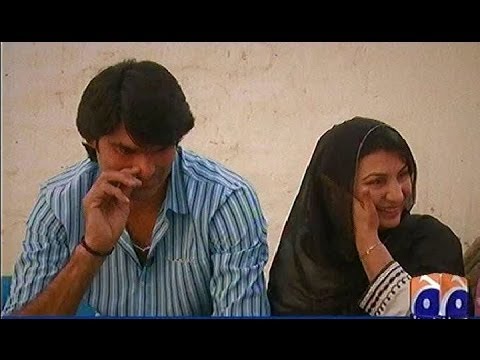 Mohammad Irfan with Wife Pictures