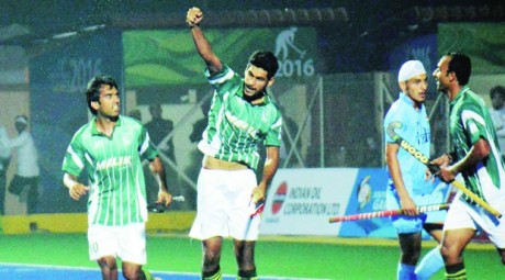 Pakistan defeats India in Hockey match