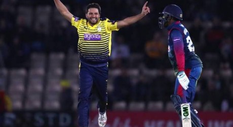 Afridi back in phenomenal form for Hampshire