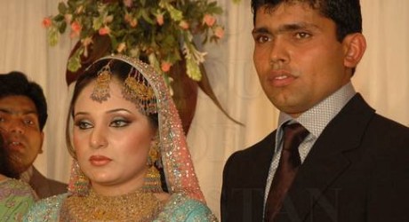 Kamran Akmal & Aaiza