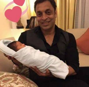 shoaib-aktar-baby-boy-picture-600x683