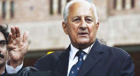 Chairman PCB Sheharyar Khan Leaves His Office