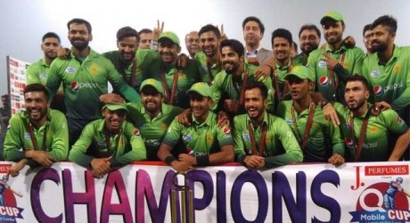 Pakistan Whitewashed Sri Lankan