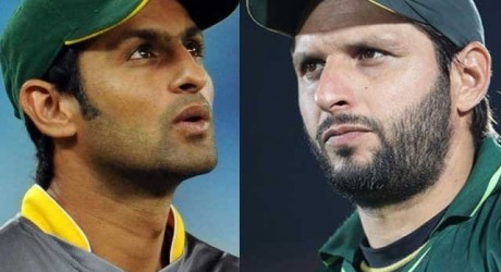 shoib Malik & shahid afridi