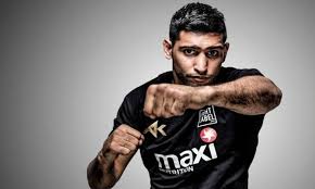 Amir Khan