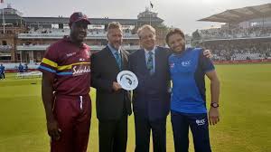 World XI Presents Guard of Honor