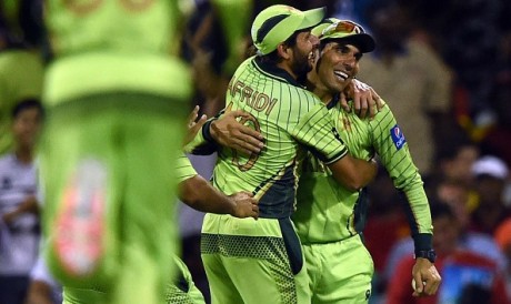 Afridi & Misbah Play Afghan Premier League 2